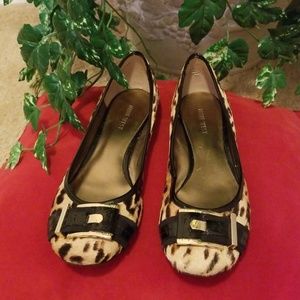 Women's Nine West flats size 8.5